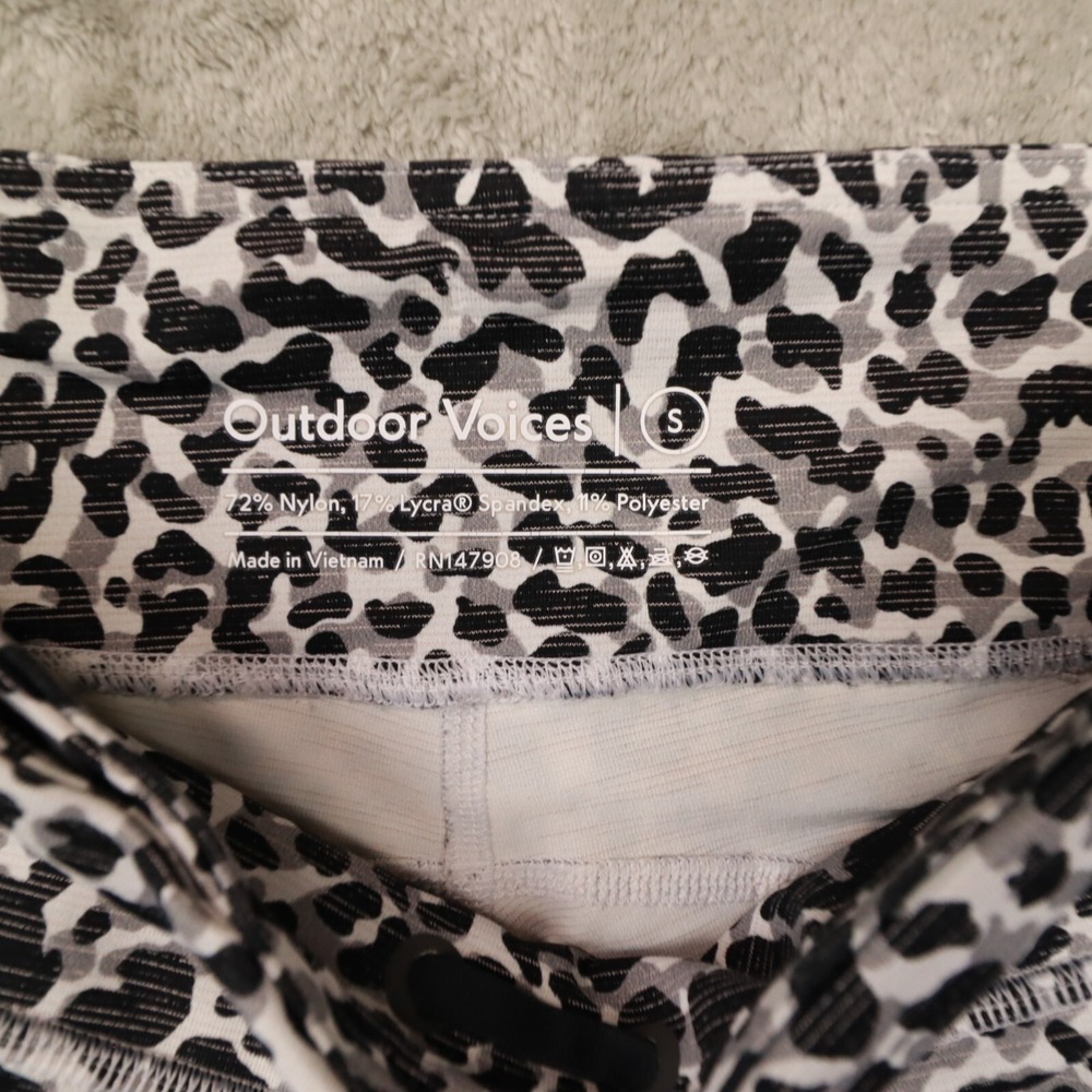 Outdoor Voices TechSweat 7/8 Flex Leggings Leopard‎ Cheetah Print Women's Size S - Picture 6 of 8
